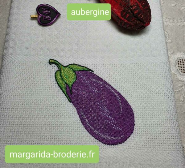 Margarida Broderie - Motifs machines à broder, broderie, FSL, ITH, Appliqués, Redwork, Motifs gratuits - Aubergine