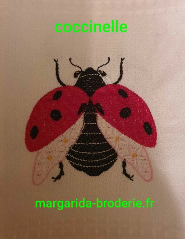 Margarida Broderie - Motifs machines à broder, broderie, FSL, ITH, Appliqués, Redwork, Motifs gratuits - Coccinelle