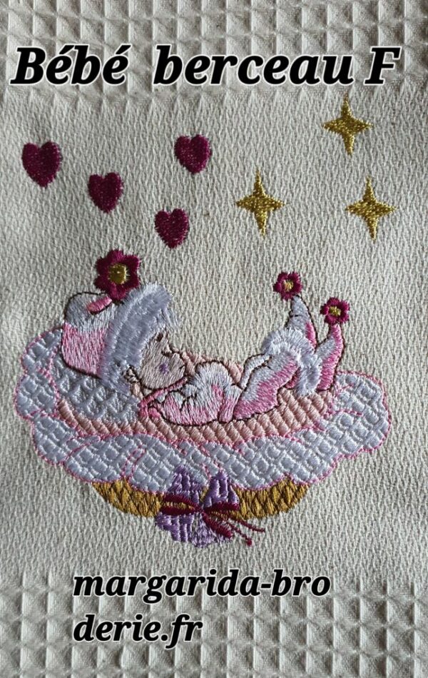 Margarida Broderie - Motifs machines à broder, broderie, FSL, ITH, Appliqués, Redwork, Motifs gratuits - Bébé Fille berceau