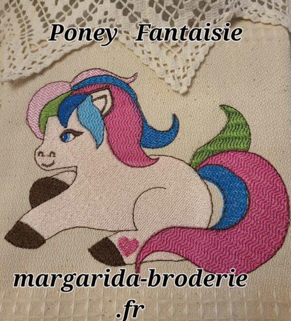 Margarida Broderie - Motifs machines à broder, broderie, FSL, ITH, Appliqués, Redwork, Motifs gratuits - Poney fantaisie