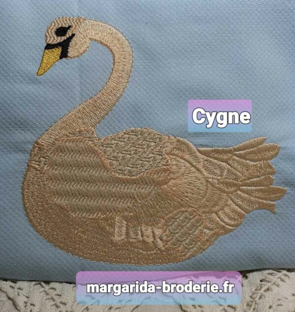 Margarida Broderie - Motifs machines à broder, broderie, FSL, ITH, Appliqués, Redwork, Motifs gratuits - Cygne