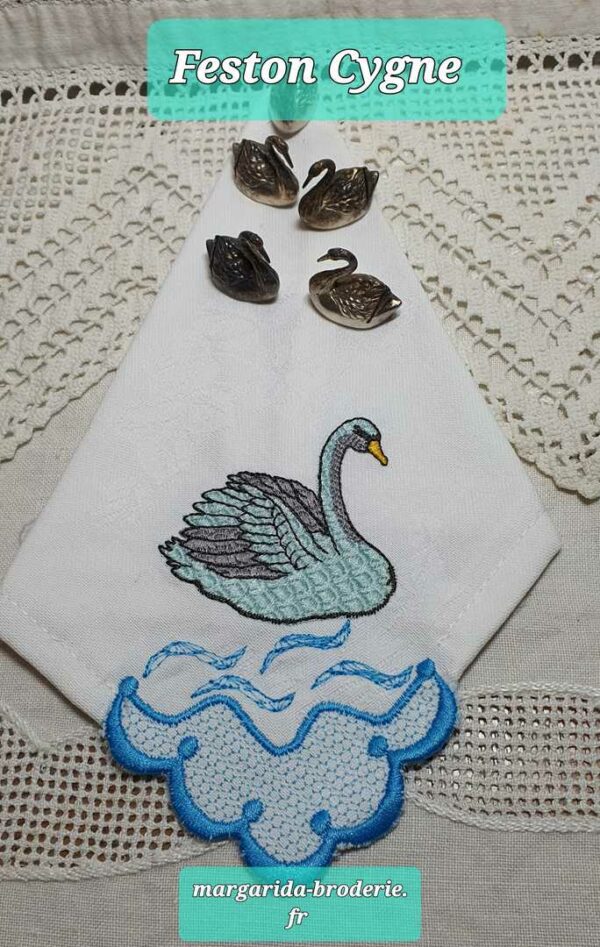 Margarida Broderie - Motifs machines à broder, broderie, FSL, ITH, Appliqués, Redwork, Motifs gratuits - Feston Cygne (3 tailles)