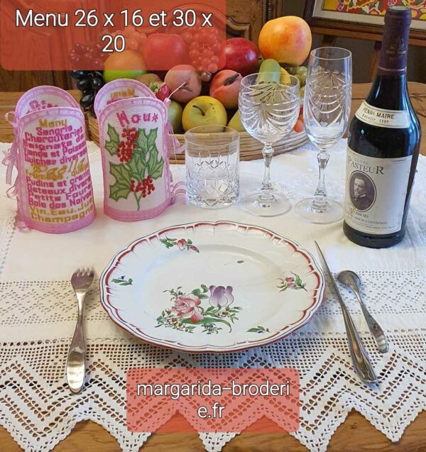 Margarida Broderie - Motifs machines à broder, broderie, FSL, ITH, Appliqués, Redwork, Motifs gratuits - Menu Houx 26 x 16 (FSL) (avec vidéo)