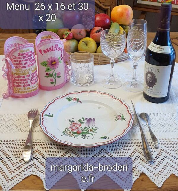 Margarida Broderie - Motifs machines à broder, broderie, FSL, ITH, Appliqués, Redwork, Motifs gratuits - Menu Passiflore 26 x 16 (FSL) (avec vidéo)