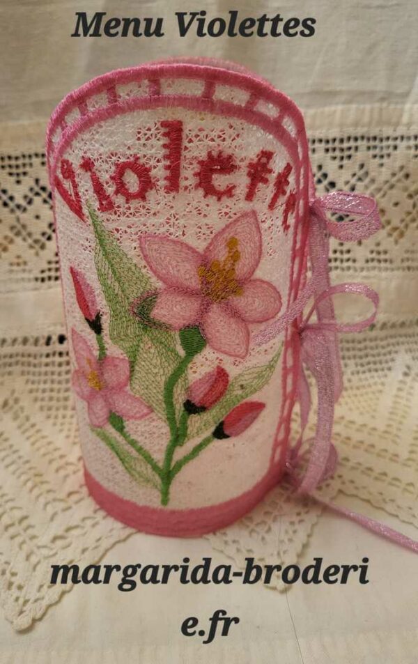 Margarida Broderie - Motifs machines à broder, broderie, FSL, ITH, Appliqués, Redwork, Motifs gratuits - Menu Violettes 30 x 20 (FSL) (avec vidéo)